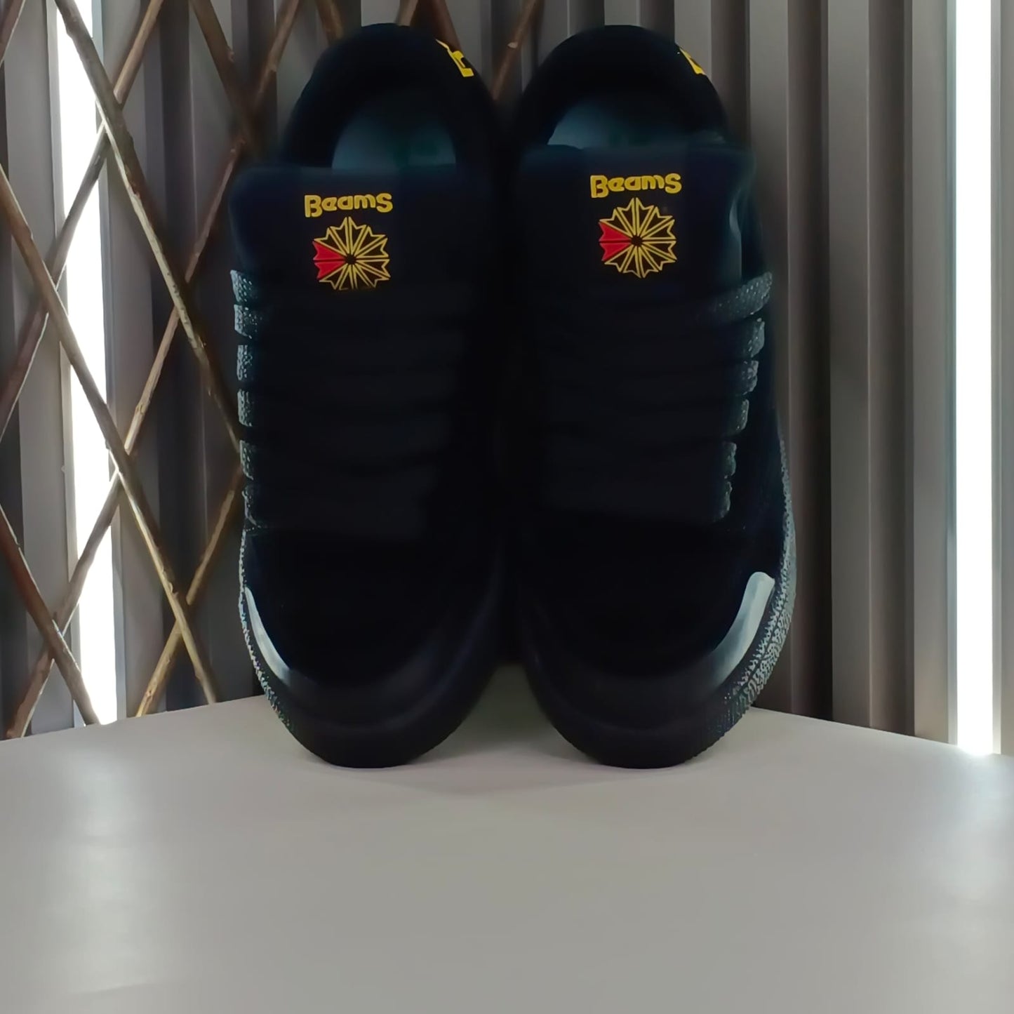 reebok club c bulk de beams: estilo urbano y colaboración exclusiva