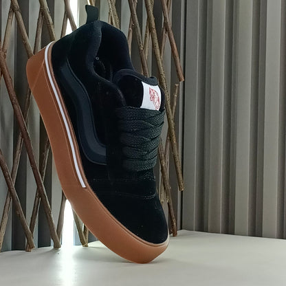 Vans Knu Skoll